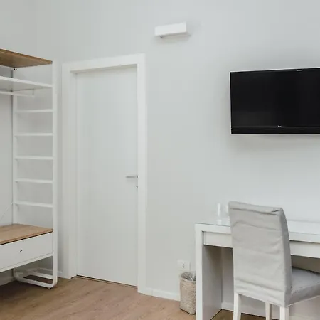 Elysium ベッド・アンド・ブレックファスト 3*