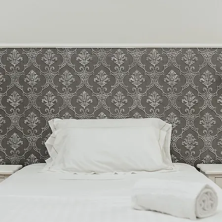 Elysium Bed & Breakfast 3*
