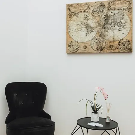 ベッド・アンド・ブレックファスト Elysium メッシーナ